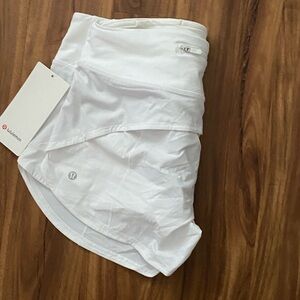 Lululemon white speed up shorts mid rise 4 inch inseam NWT new with tags